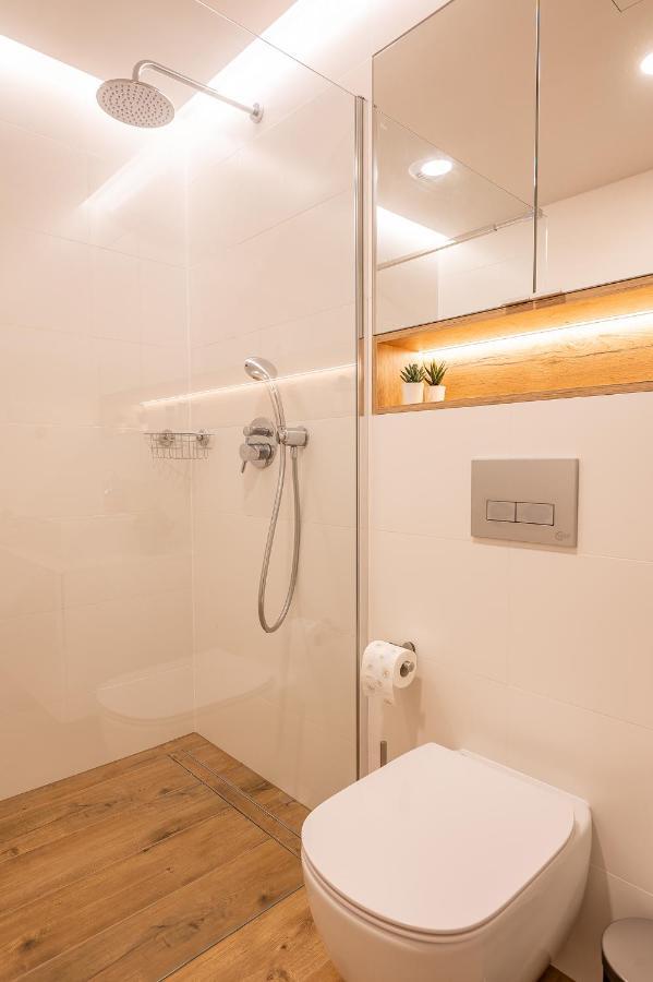 Pinea Sky Premium Apartament Z Widokiem Na Morze Ze Spa I Basenem Przy Plazy Pobierowo Εξωτερικό φωτογραφία